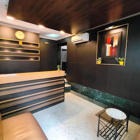 Dover Inn By Bookmerihotel โกลกาตา ภายนอก รูปภาพ
