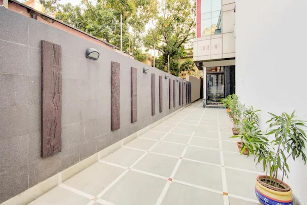 Dover Inn By Bookmerihotel โกลกาตา ภายนอก รูปภาพ